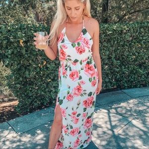 Lush Maxi Dress ☀️